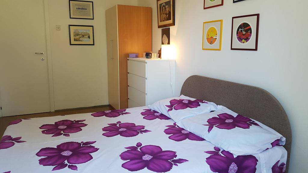 Holiday House Altea Баньоле Екстериор снимка